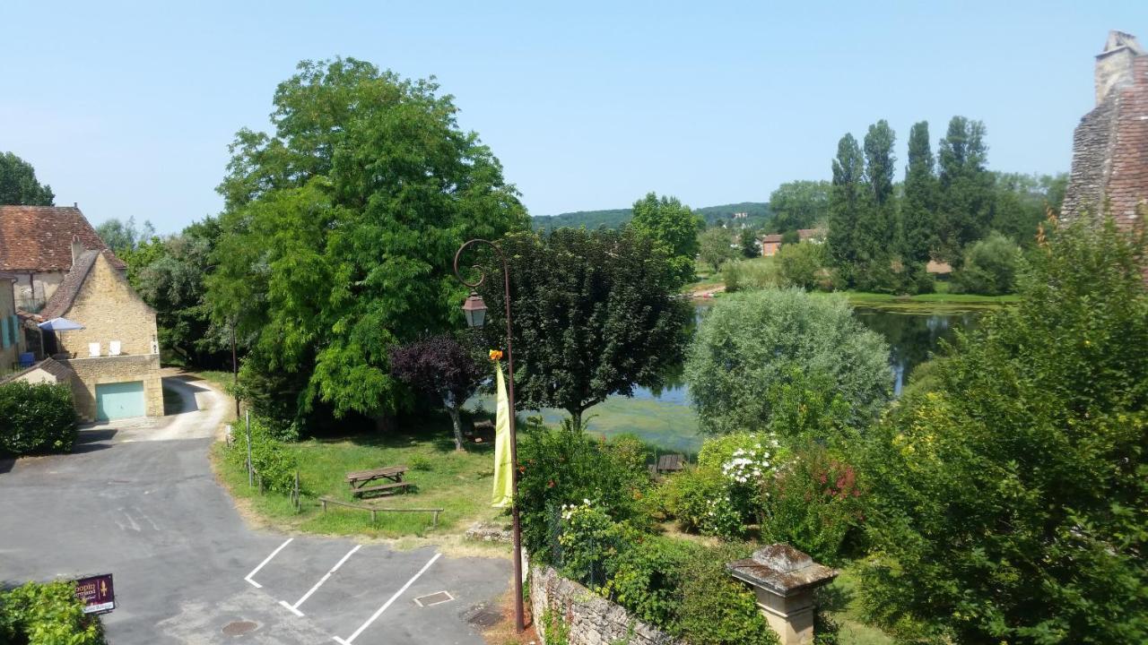 Hotel-Restaurant Cote Rivage Badefols-sur-Dordogne Kültér fotó